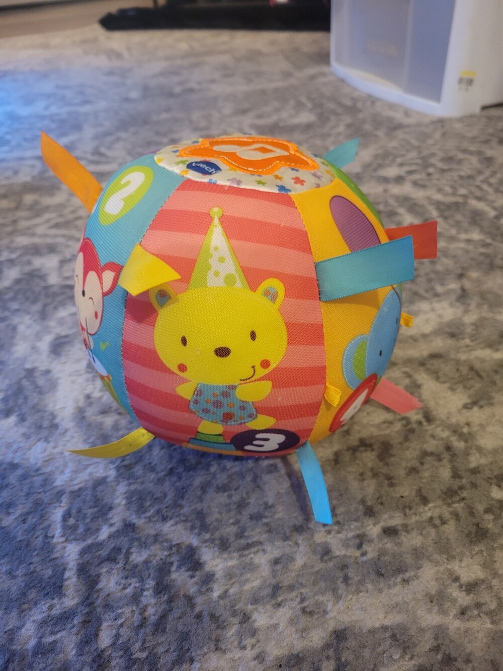 VTech Lil Critters Roll & Discover Ball,Multicolor